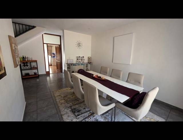 5 BEDROOM HOUSE FOR SALE IN MONTANA TUINE